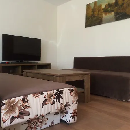 Комплекс Румяна Apartment