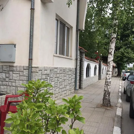 Комплекс Румяна Apartment